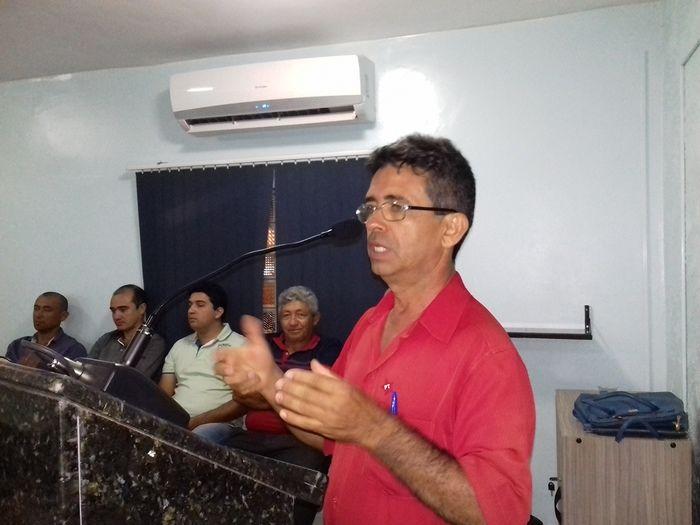 Vereador Toinho de Quincas toma posse em Dom Expedito Lopes. - Imagem 39