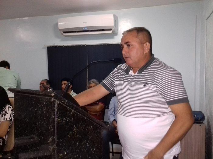 Vereador Toinho de Quincas toma posse em Dom Expedito Lopes. - Imagem 33