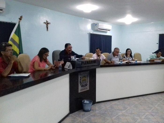 Vereador Toinho de Quincas toma posse em Dom Expedito Lopes. - Imagem 16