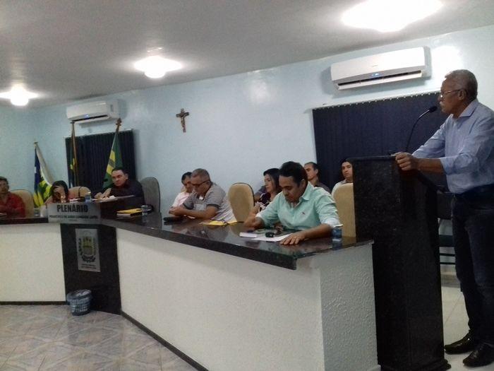 Vereador Toinho de Quincas toma posse em Dom Expedito Lopes. - Imagem 44