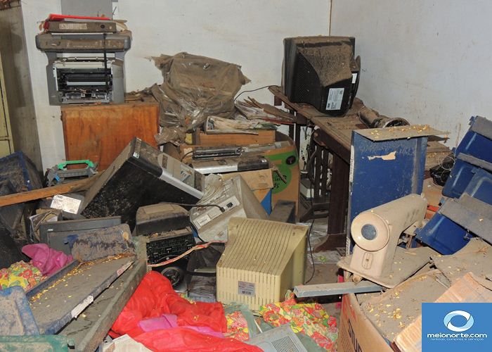 Governo derrotado deixou patrimônio sucateado e muitos problemas - Imagem 75