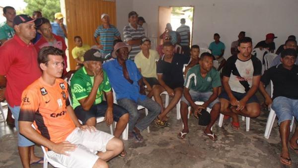 prefeito começa seus trabalhos visitando obras em Santo Inácio      - Imagem 19