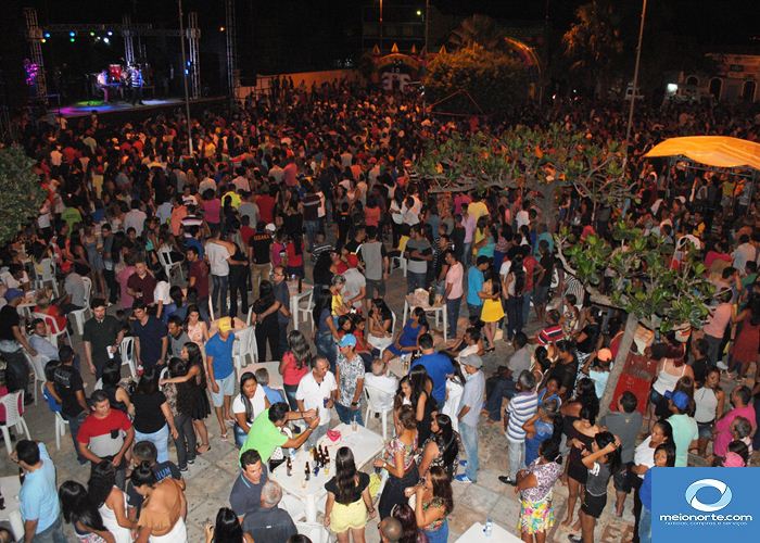 Alvimar Martins e Betinha Brandão são empossados pela câmara  - Imagem 56