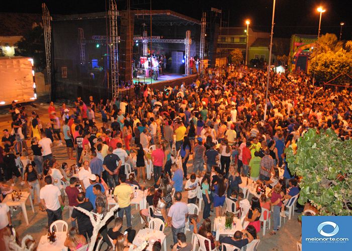 Alvimar Martins e Betinha Brandão são empossados pela câmara  - Imagem 73