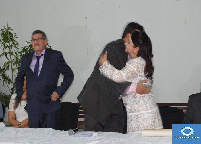 Alvimar Martins e Betinha Brandão são empossados pela câmara  - Imagem 41