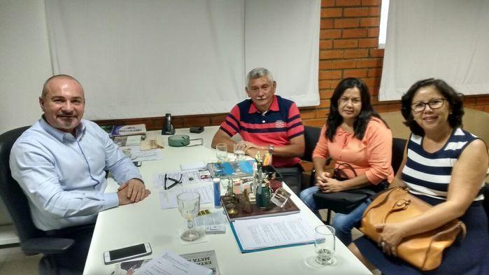 Prefeito participa de audiência com Secretário da Sasc (Crédito: Paes Landim)
