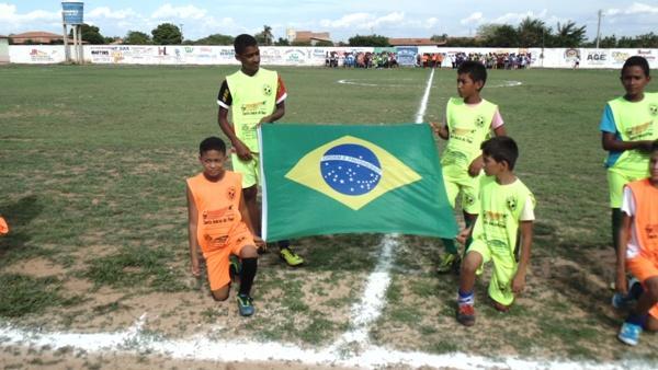 Melancias vence no primeiro jogo do campeonato municipal de futebol - Imagem 9