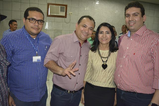 Governador Wellington Dias visita Valença, Pimenteiras e Lagoa do S - Imagem 35