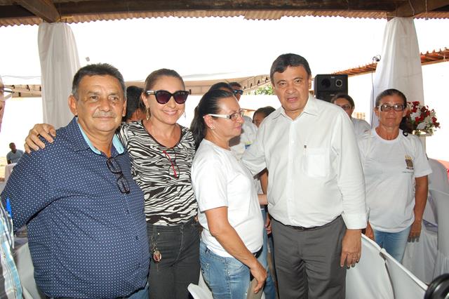 Governador Wellington Dias visita Valença, Pimenteiras e Lagoa do S - Imagem 43