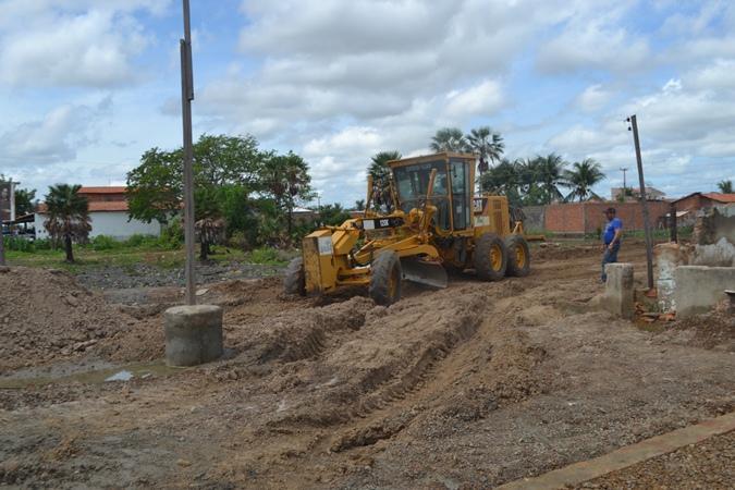 Prefeitura faz calçamento e constrói casas no Bairro Cariri - Imagem 1