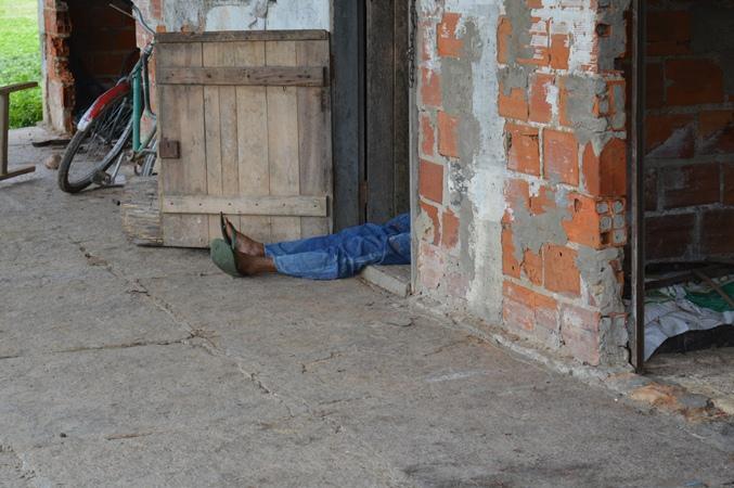 Pai acusado de assassinar o filho é morto a pauladas - Imagem 1