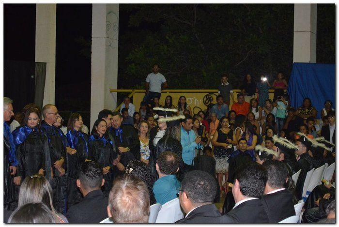 Cerca de 90 alunos colaram grau em Inhuma - Imagem 7