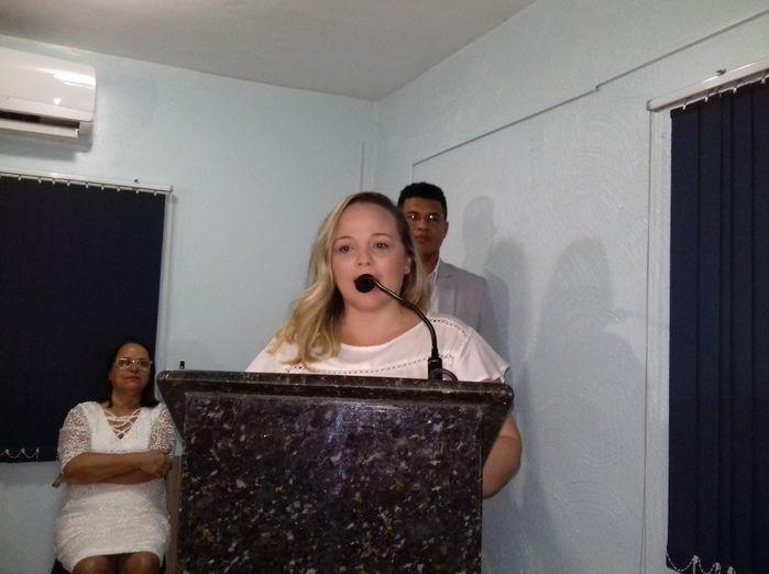 Prefeito Valmir Barbosa toma posse em Dom Expedito Lopes. - Imagem 4