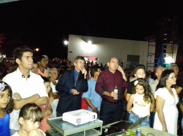 Prefeito Valmir Barbosa toma posse em Dom Expedito Lopes. - Imagem 44