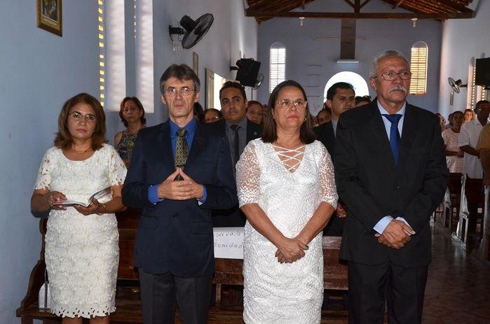 Prefeito Valmir Barbosa toma posse em Dom Expedito Lopes. - Imagem 46