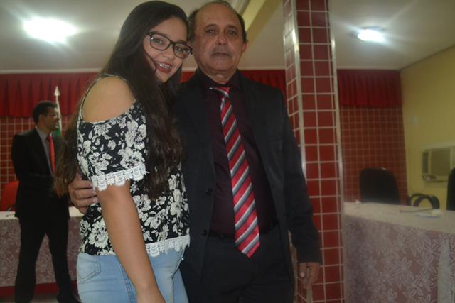 Venicio do Ó e Lucia Lacerda são empossados em Pimenteiras - Imagem 45