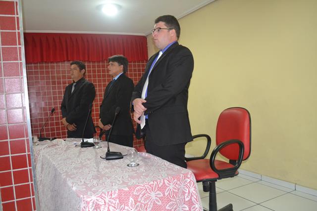 Venicio do Ó e Lucia Lacerda são empossados em Pimenteiras - Imagem 4