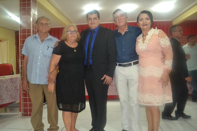 Venicio do Ó e Lucia Lacerda são empossados em Pimenteiras - Imagem 43