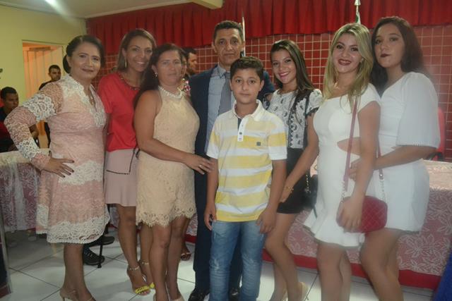 Venicio do Ó e Lucia Lacerda são empossados em Pimenteiras - Imagem 23