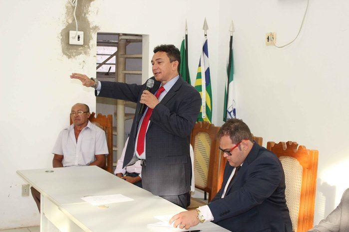 Prefeito, vice e vereadores tomam posse em Francinópolis - Imagem 76