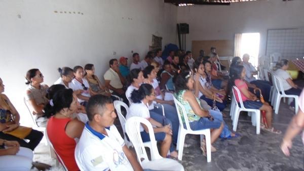 Prefeito Visita obras de calçamento e participa de reunião da saúde - Imagem 3