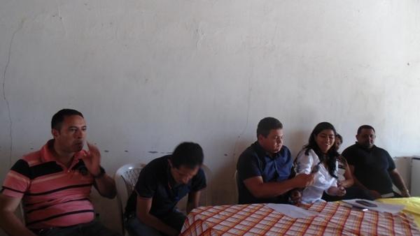 Prefeito Visita obras de calçamento e participa de reunião da saúde - Imagem 6