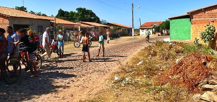 Curva onde o motociclista perdeu o controle.  (Crédito: Kairo Amaral)