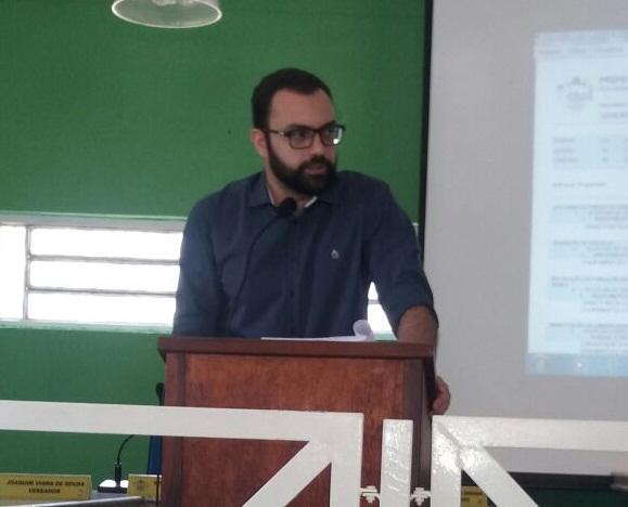 A audiência foi coordenada e apresentada pelo secretário municipal de Administração, Yuri Almeida