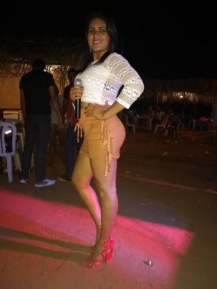 Paulinha Show e Forró Charmoso, parceria que deu certo (Crédito: Arquivo Pessoal)