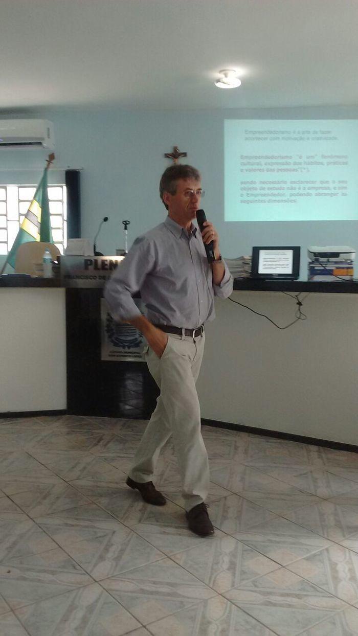 Comitiva de Ipiranga Participa de Palestras em Dom Expedito Lopes - Imagem 1