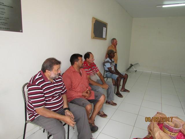 Dr.Zé Maria Distribui Sementes de MIlho - Imagem 4