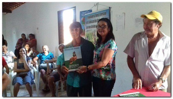Interp entrega títulos definitivo de terras para moradores do Forte - Imagem 11