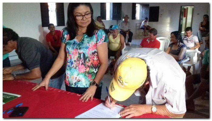 Interp entrega títulos definitivo de terras para moradores do Forte - Imagem 13