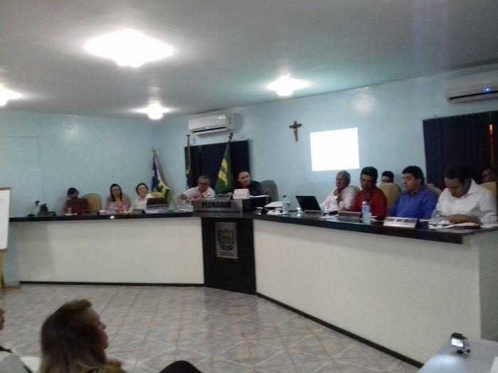 Prefeito Valmir Barbosa abre trabalhos na Câmara Municipal - Imagem 28