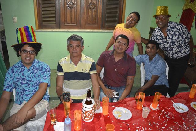 Empresário Carlos José ganha festa em seu aniversario. Veja fotos - Imagem 16