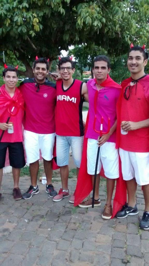 Fantasias, irreverência e criatividade marcam o Corso de DEL - Imagem 20