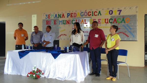 Semana pedagógica é realizada em Santo Inácio    - Imagem 5