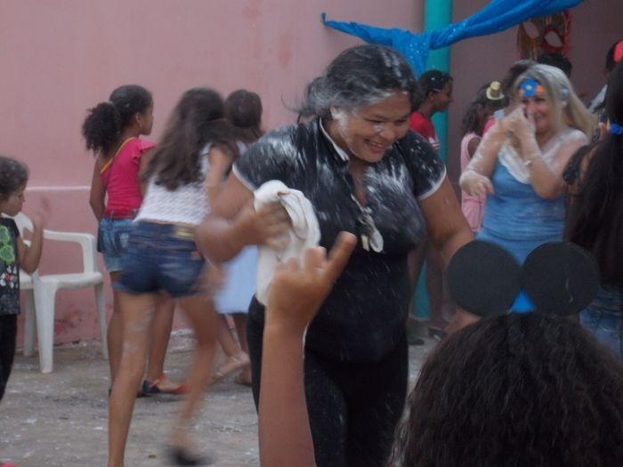 Jovens e crianças participam do tradicional carnaval do SCFV. - Imagem 50