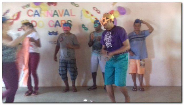 CAPS realiza carnaval para os usuários - Imagem 31