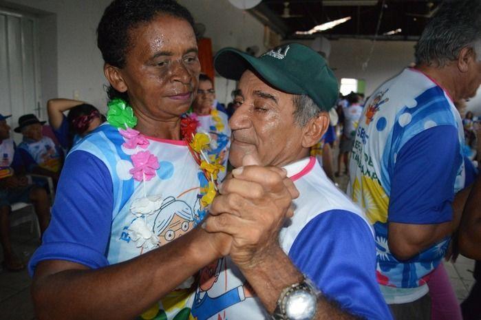 SEMTAS realiza tradicional Carnaval do Idoso  - Imagem 19