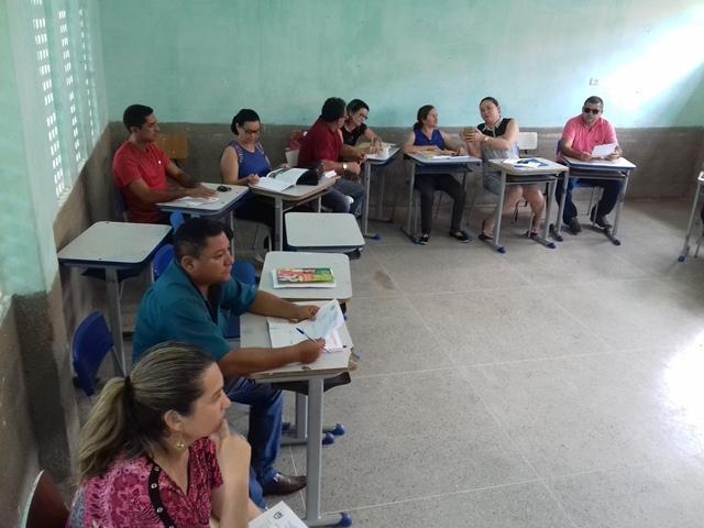 Secretaria de Educação realiza planejamento Curricular em DEL - Imagem 27