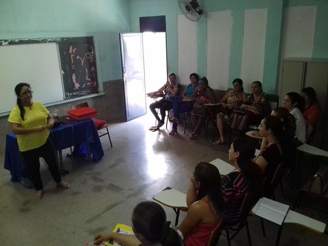 Secretaria de Educação realiza planejamento Curricular em DEL - Imagem 23