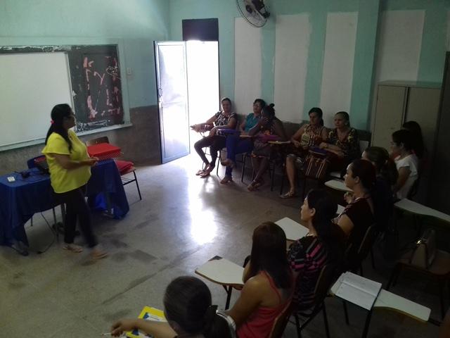 Secretaria de Educação realiza planejamento Curricular em DEL - Imagem 24