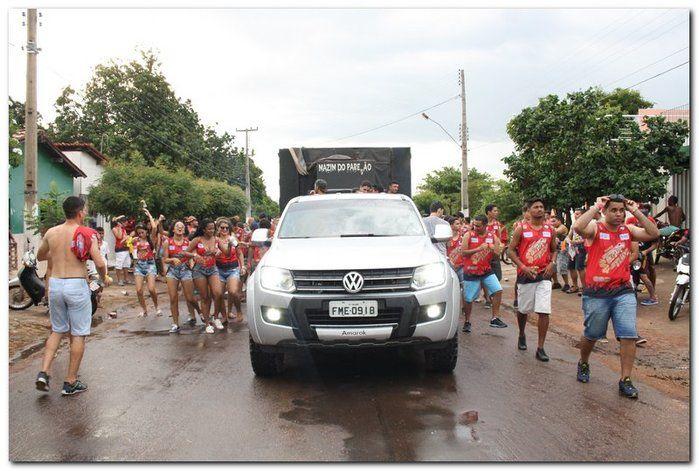 Desfile dos blocos em Inhuma fascinam por onde passam   - Imagem 23