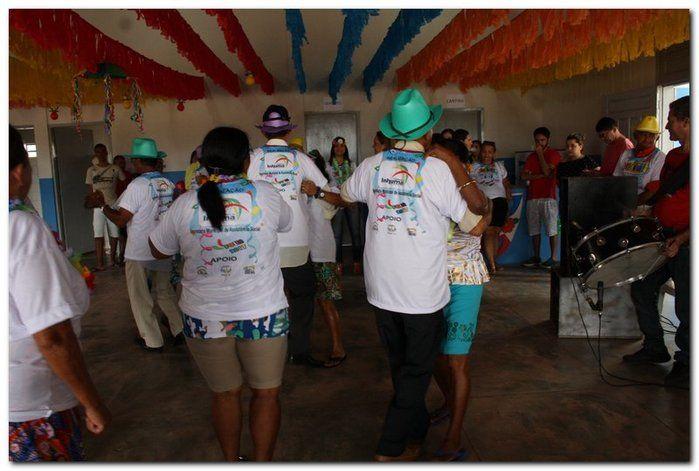 SEMTAC realiza o Carnaval do Idoso-edição 2017 - Imagem 48