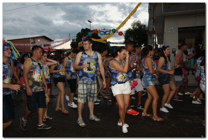 Desfile dos blocos em Inhuma fascinam por onde passam   - Imagem 73