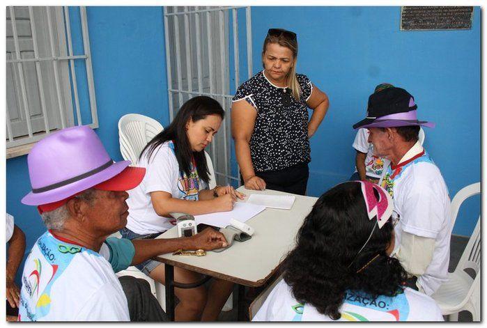 SEMTAC realiza o Carnaval do Idoso-edição 2017 - Imagem 11