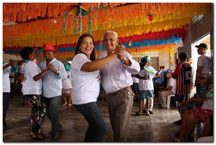 SEMTAC realiza o Carnaval do Idoso-edição 2017 - Imagem 76