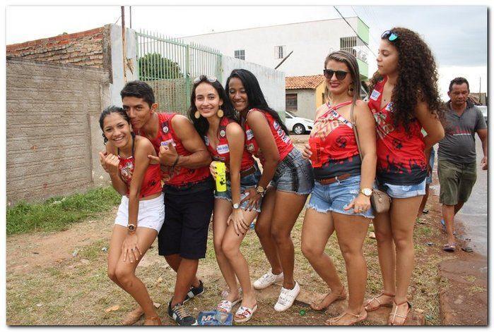 Desfile dos blocos em Inhuma fascinam por onde passam   - Imagem 28