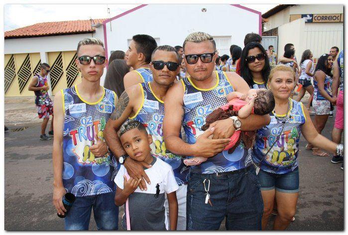 Desfile dos blocos em Inhuma fascinam por onde passam   - Imagem 53